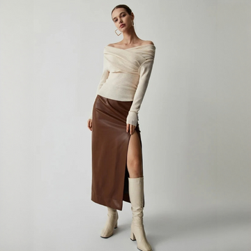 Yasmin - Elegantní top bez ramen