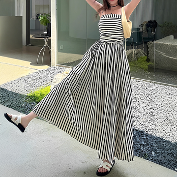 Cindy - Elegantní pruhované maxi šaty