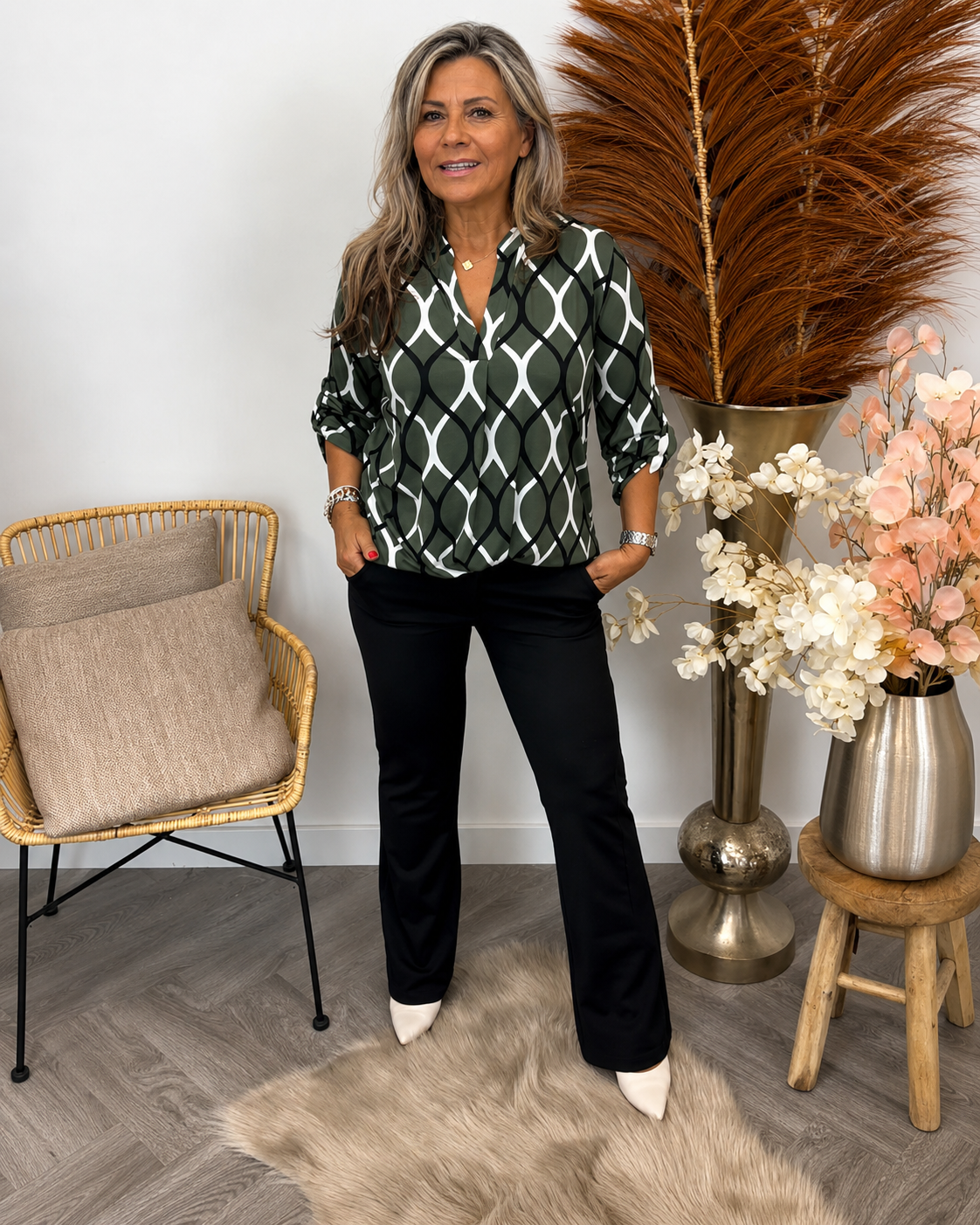 Brigitta - Elegantní a stylová halenka
