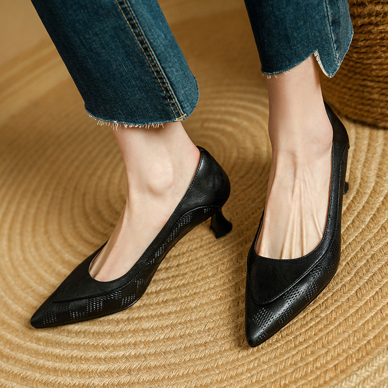 Charlotte - Stylové špičaté podpatky