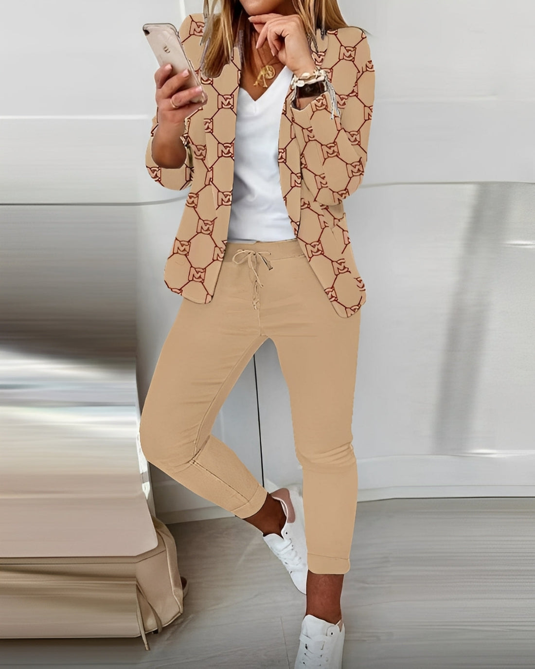 Addie - Stylový dvoudílný set pro dámy