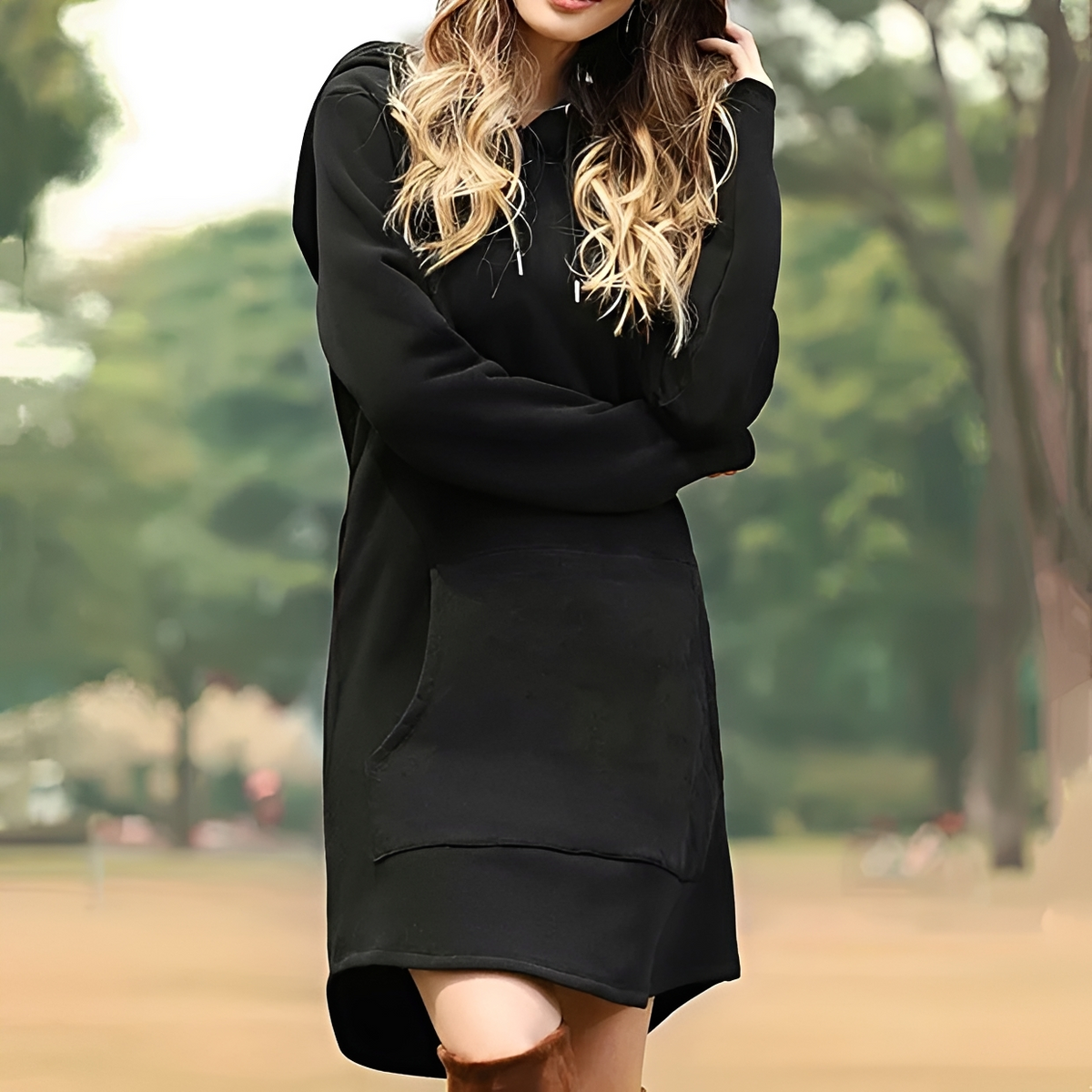 Juris - Elegantní minišaty s kapucí