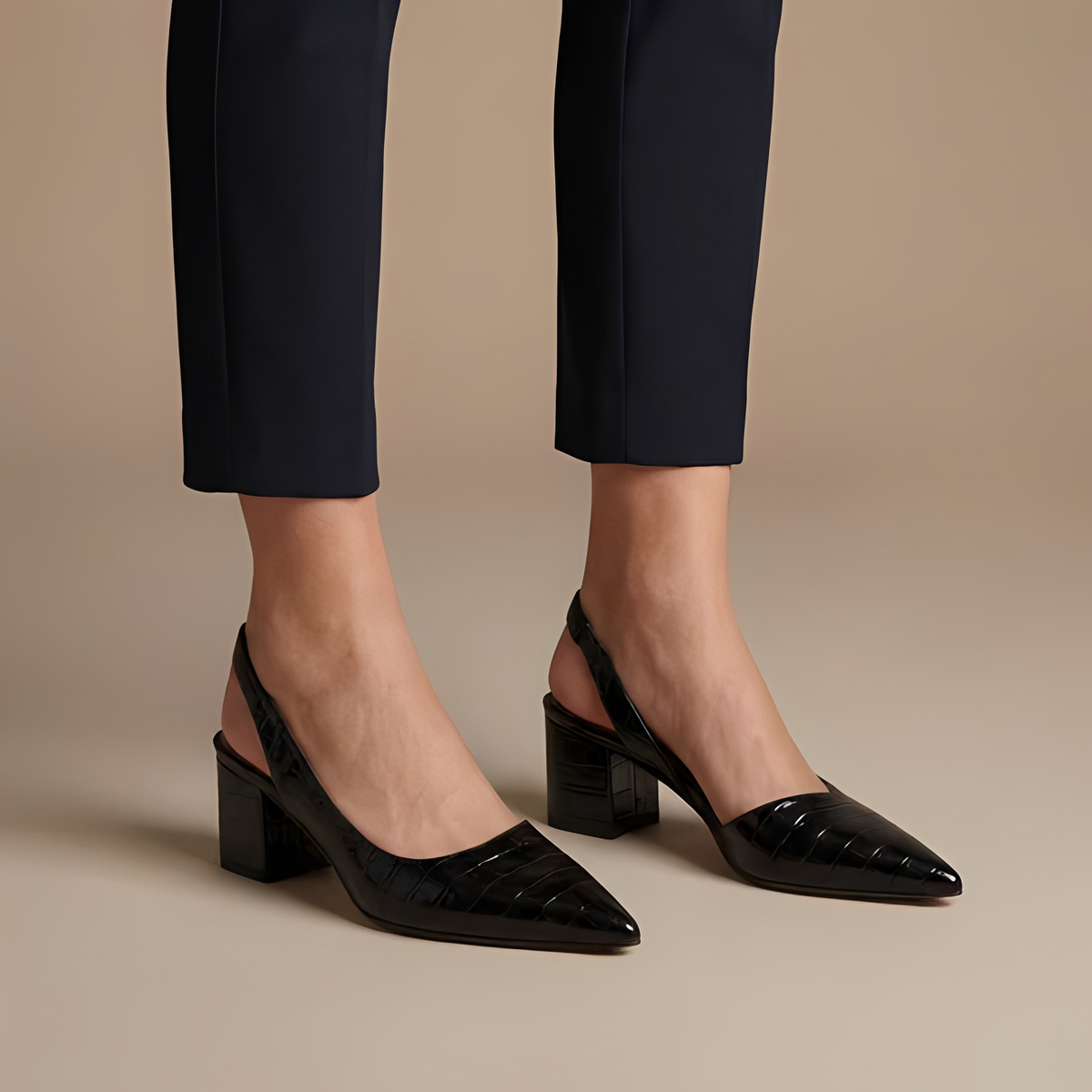 Martha - Elegantní dámské sandály na podpatku