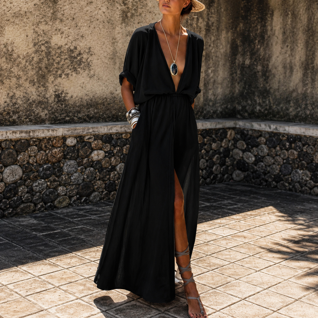 Nicole - Elegantní dlouhé šaty s výrazným bočním rozparkem