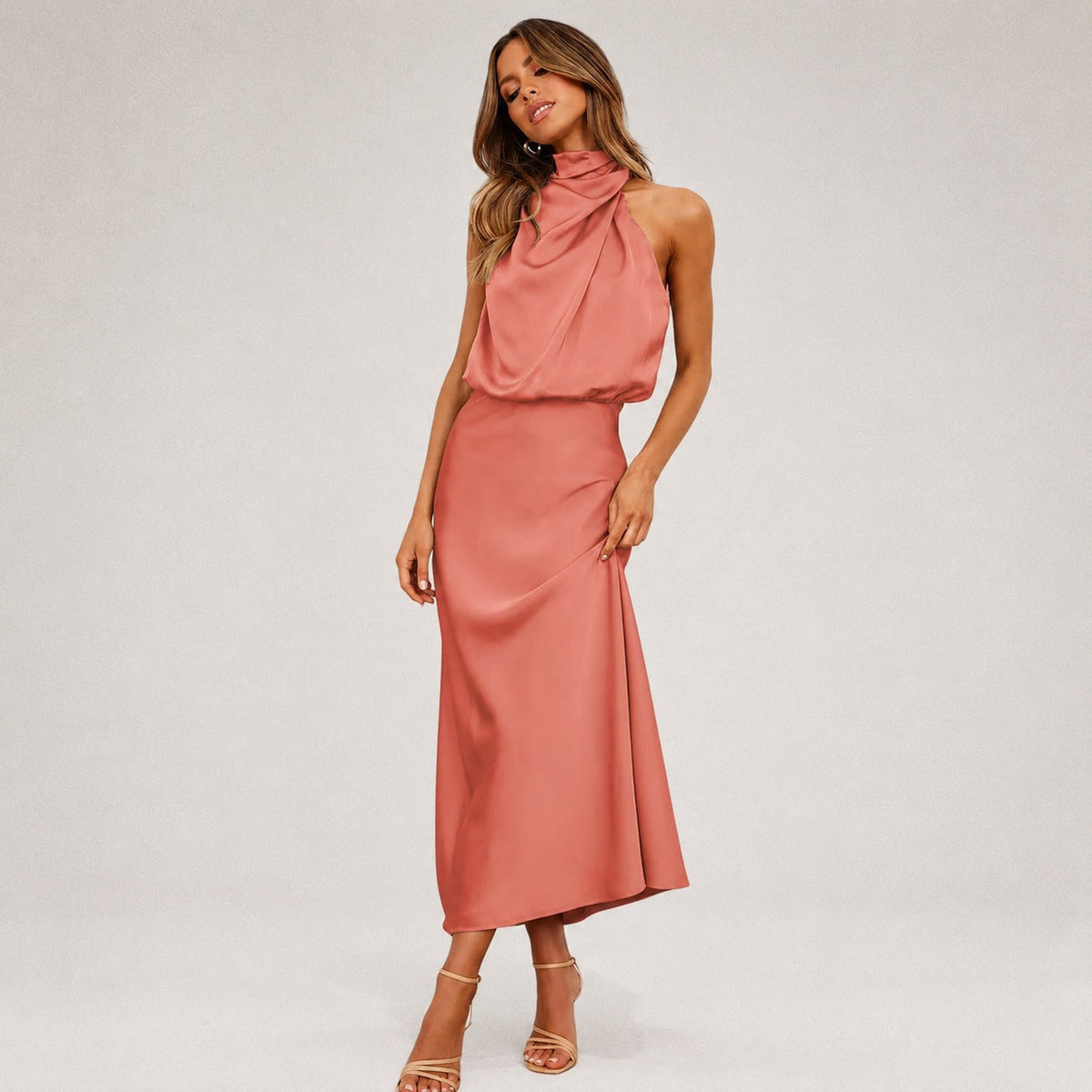 Lillie - Elegantní šaty s halter výstřihem