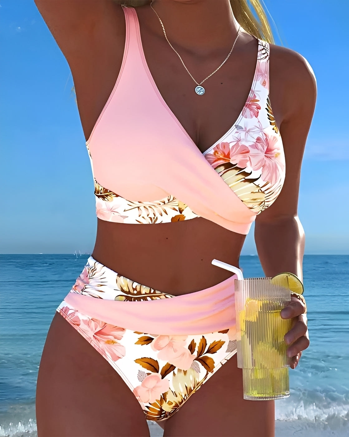 Eleri - Stylové květinové bikiny