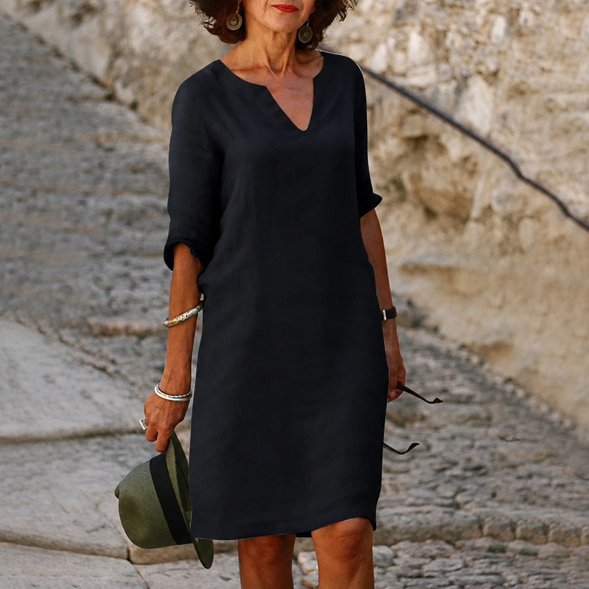 Sara - Elegantní, jednobarevné šaty