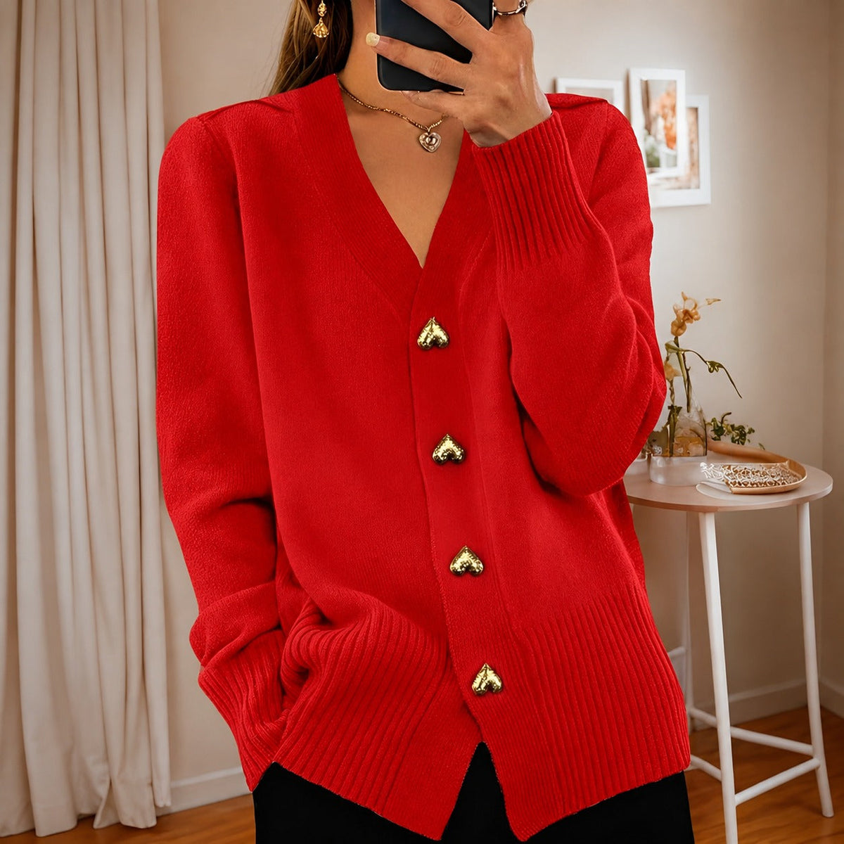 Annalee - Elegantní svetr Love Button pro ženy