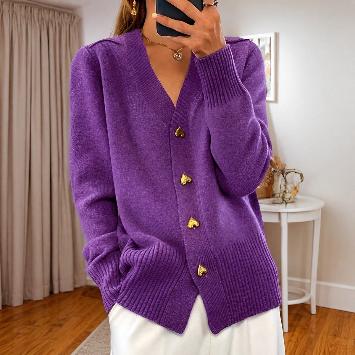 Annalee - Elegantní svetr Love Button pro ženy