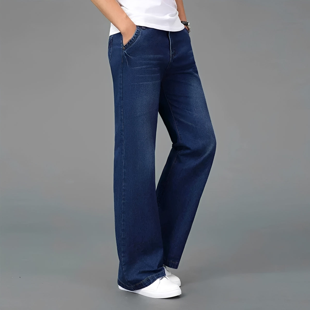 Pánské bootcut džíny s rozšířenou nohavicí a více kapsami - volný střih
