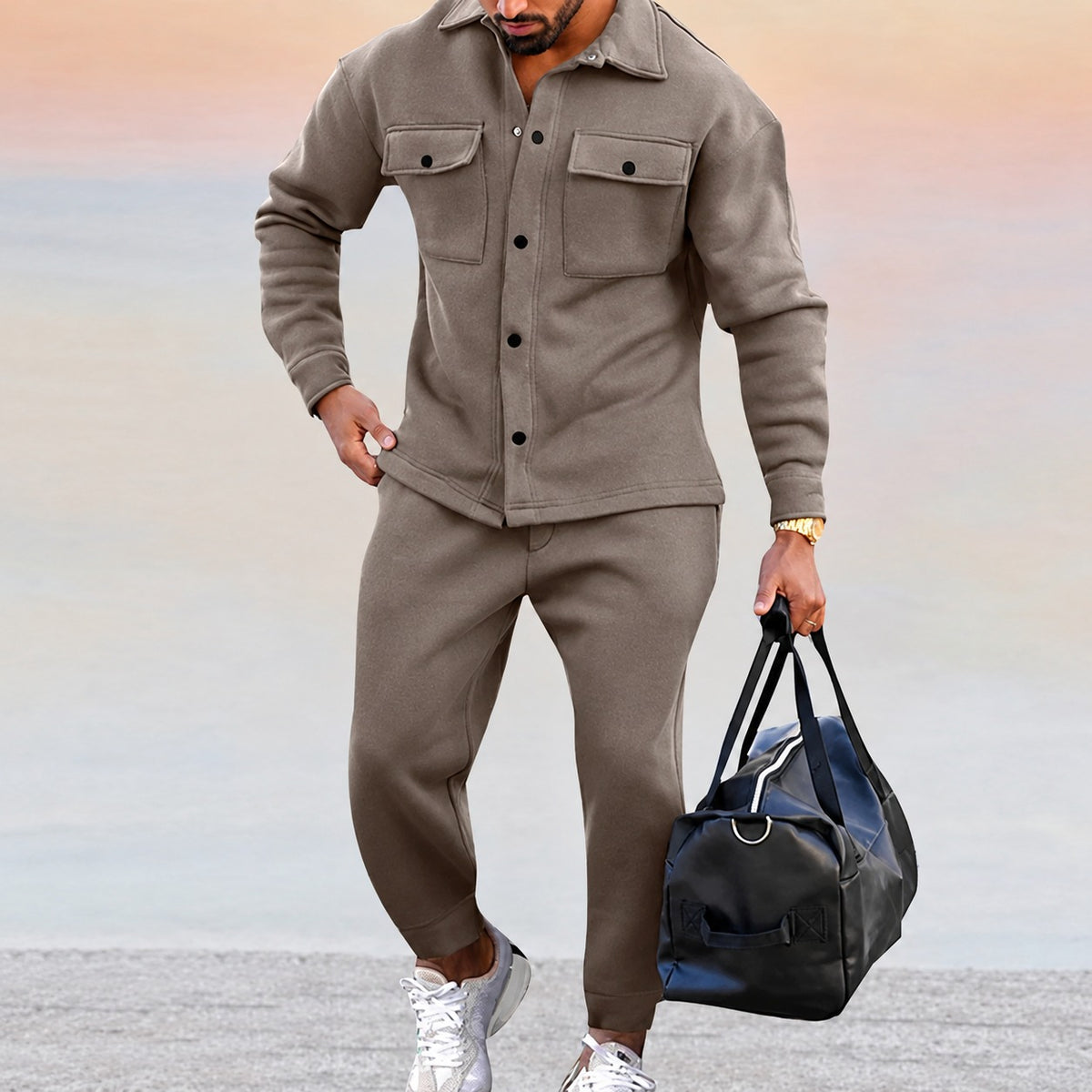 Pánský set s casual bundou a jogger kalhotami s kapsami a knoflíkovou légou