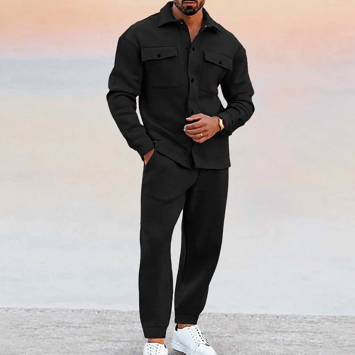 Pánský set s casual bundou a jogger kalhotami s kapsami a knoflíkovou légou