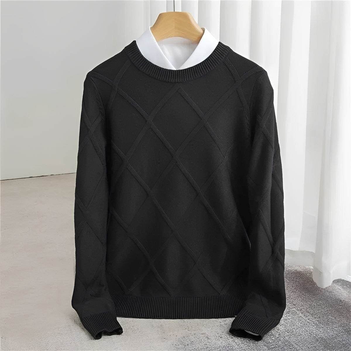 Pánský svetr s O-výstřihem a argyle vzorem
