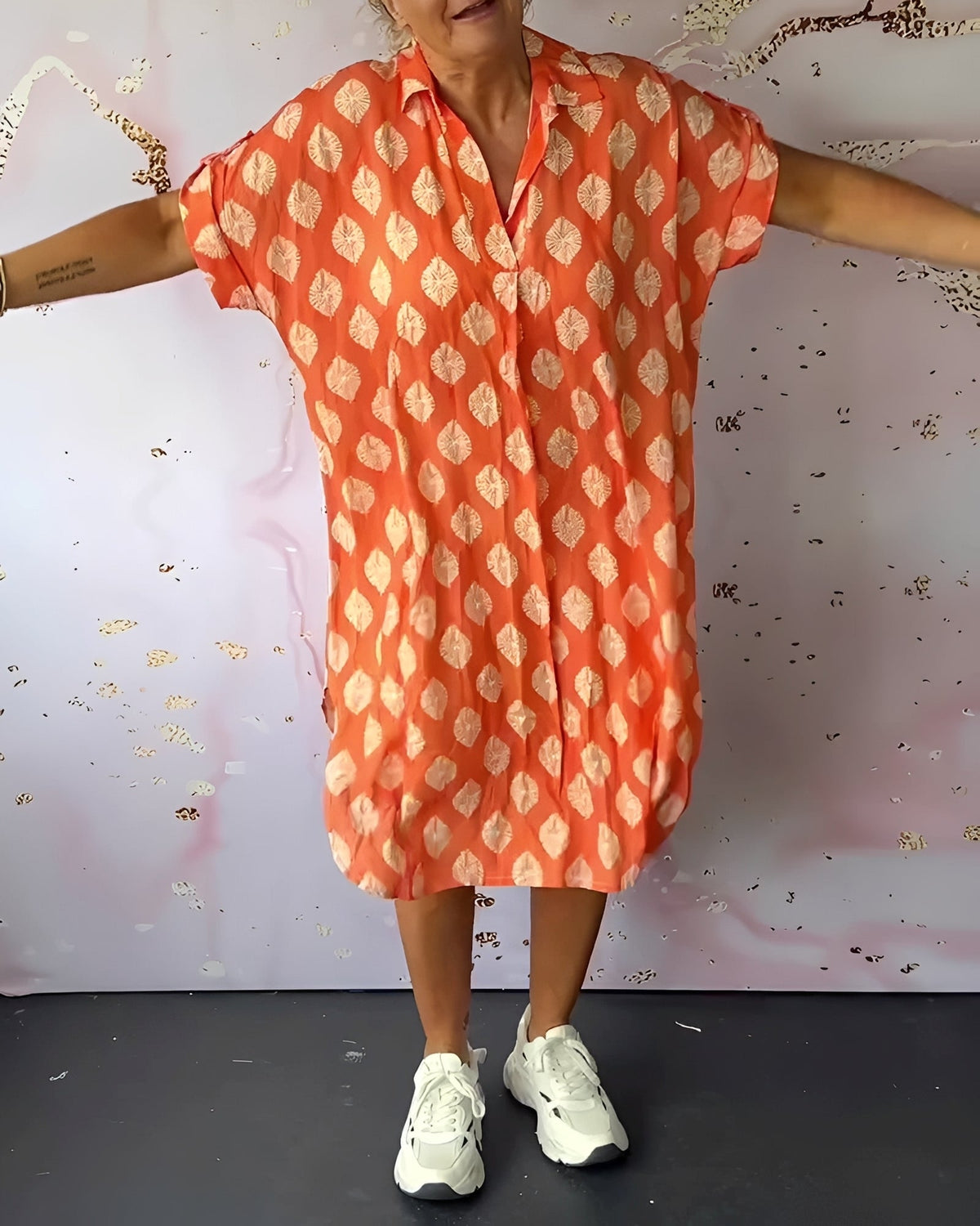 Kristina - stylové, volně padnoucí šaty s límcem pro dámy