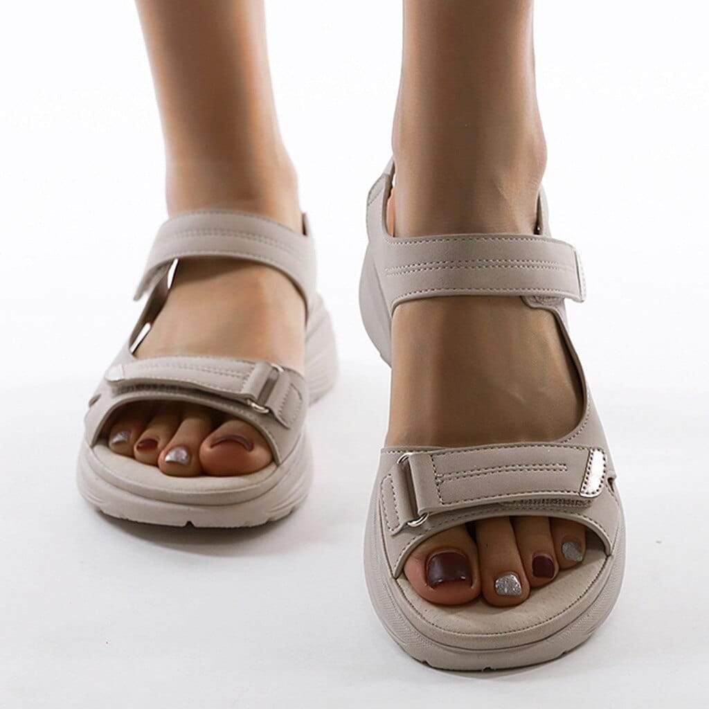 Crisha - Bequeme Sandalen s stylovým designem